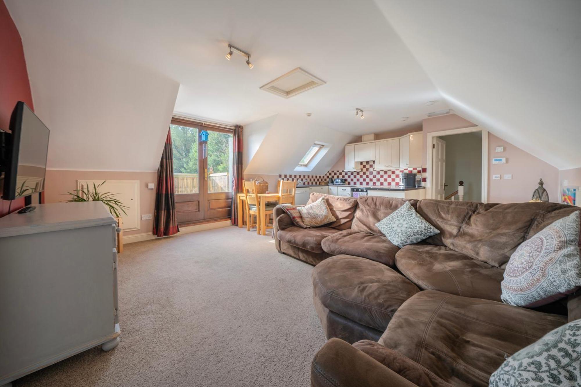 The Bird House - Coastal Lodge In Lovely Forest Setting Nr. Kinsale コーク エクステリア 写真